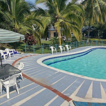 Hotel Campestre El Salitre บีเยตา ภายนอก รูปภาพ