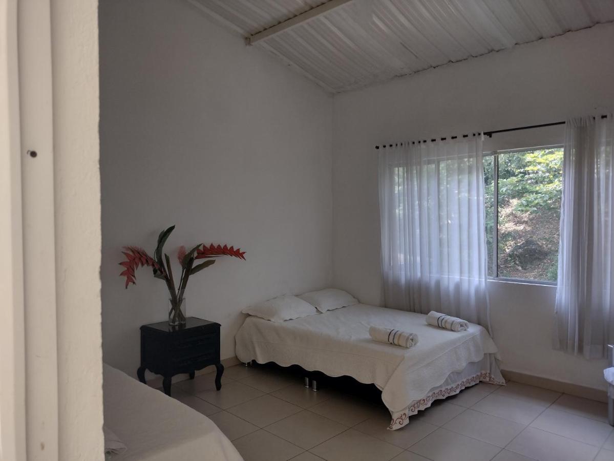 Hotel Campestre El Salitre บีเยตา ภายนอก รูปภาพ